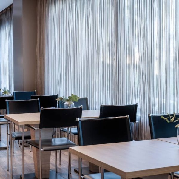 hevhu-lounge-8536-hor-clsc_1