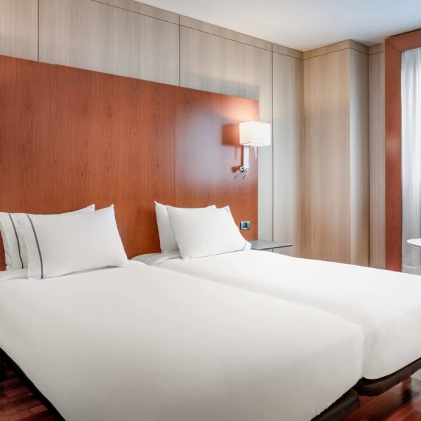 hevhu-twin-guestroom-9922-hor-clsc